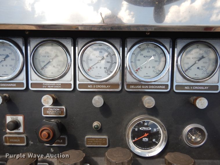 image for item DF4236 1981 Oshkosh Pierce Arrow E1055  pumper fire truck