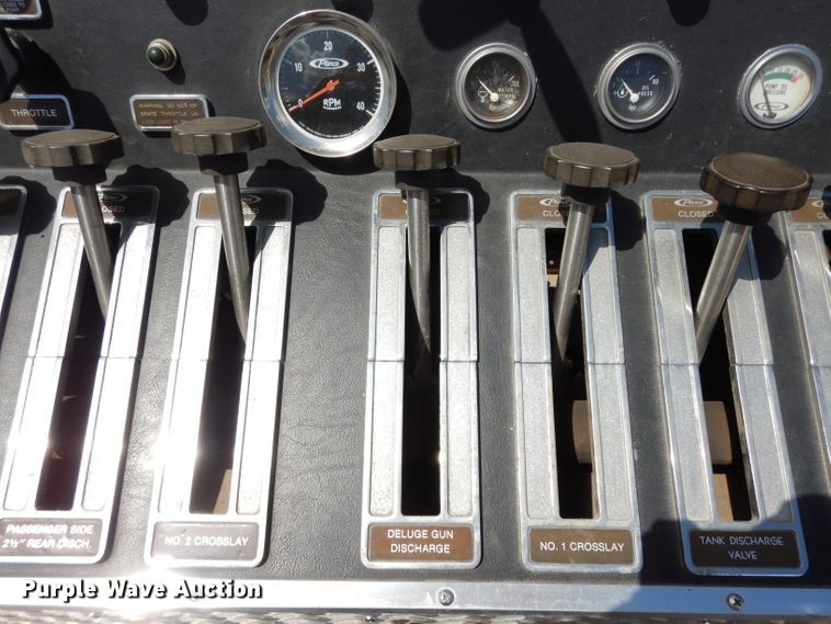 image for item DF4236 1981 Oshkosh Pierce Arrow E1055  pumper fire truck