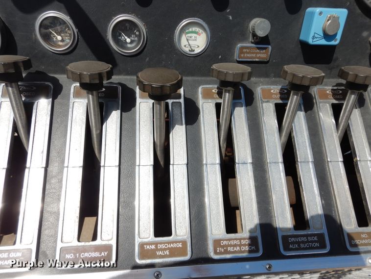 image for item DF4236 1981 Oshkosh Pierce Arrow E1055  pumper fire truck