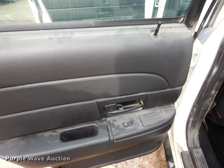 image for item DF4238 2008 Ford Crown Victoria Police Interceptor