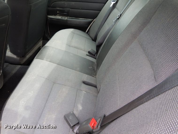 image for item DF4238 2008 Ford Crown Victoria Police Interceptor