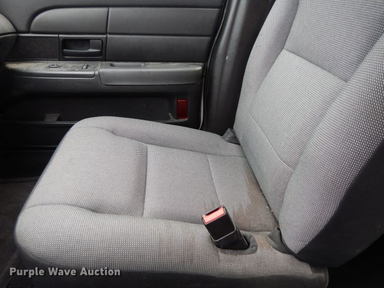 image for item DF4238 2008 Ford Crown Victoria Police Interceptor