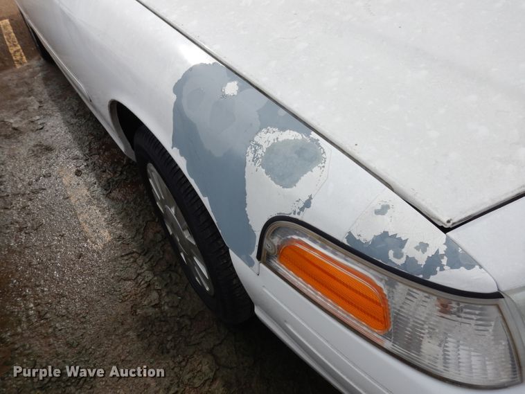 image for item DF4239 2007 Ford Crown Victoria Police Interceptor