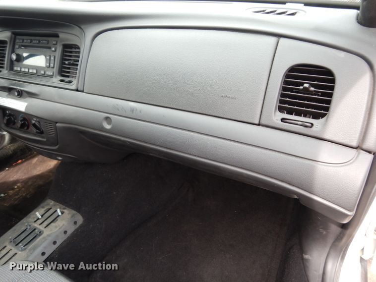 image for item DF4240 2008 Ford Crown Victoria Police Interceptor