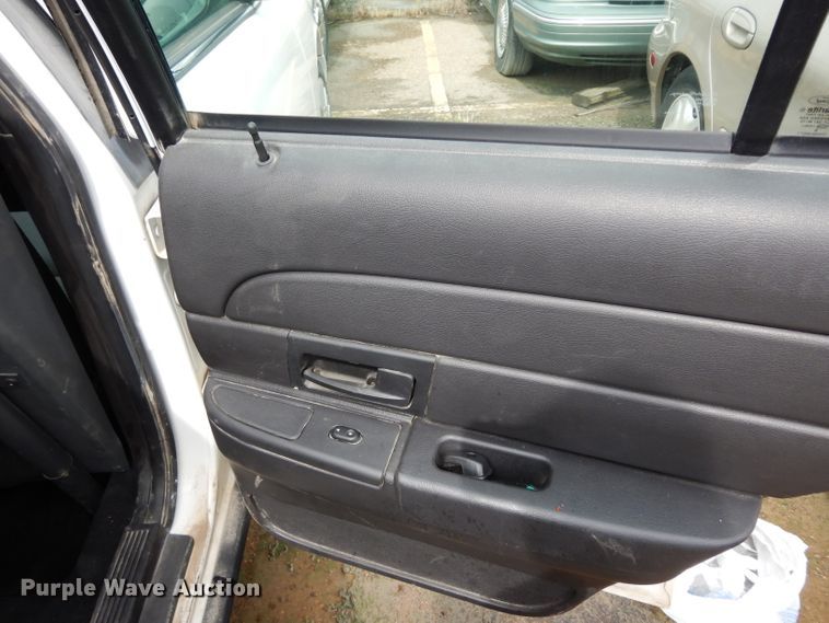 image for item DF4240 2008 Ford Crown Victoria Police Interceptor