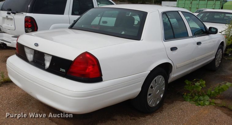 image for item DF4241 2009 Ford Crown Victoria Police Interceptor