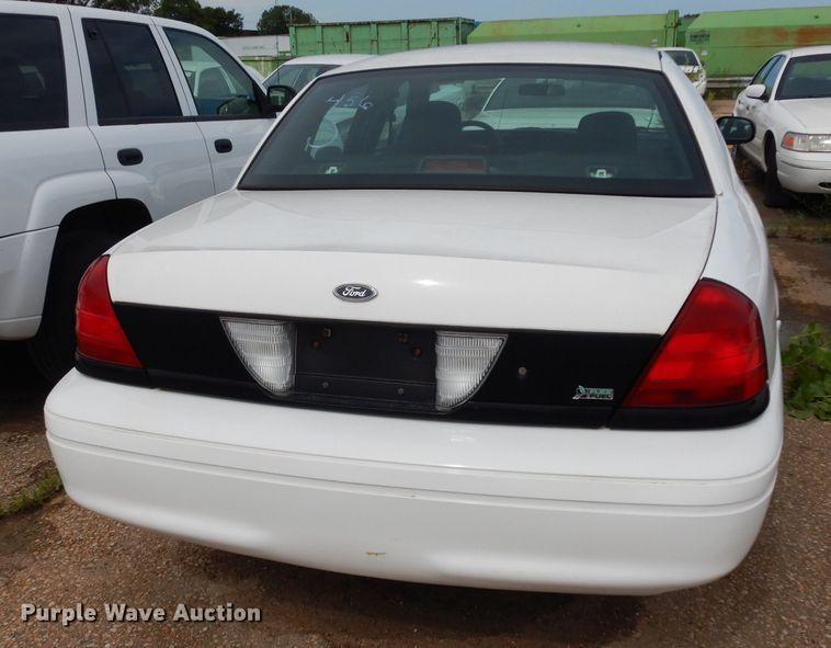 image for item DF4241 2009 Ford Crown Victoria Police Interceptor