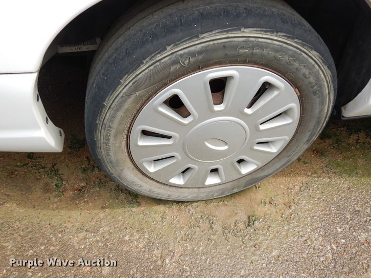 image for item DF4241 2009 Ford Crown Victoria Police Interceptor