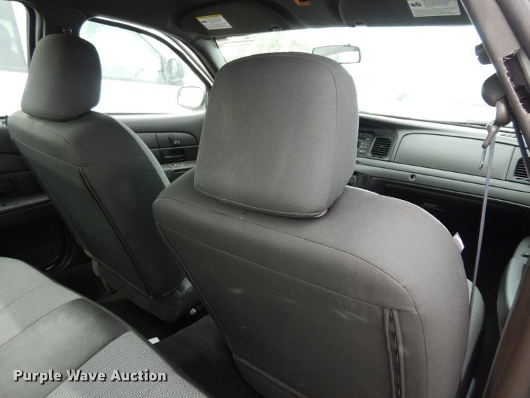 image for item DF4241 2009 Ford Crown Victoria Police Interceptor