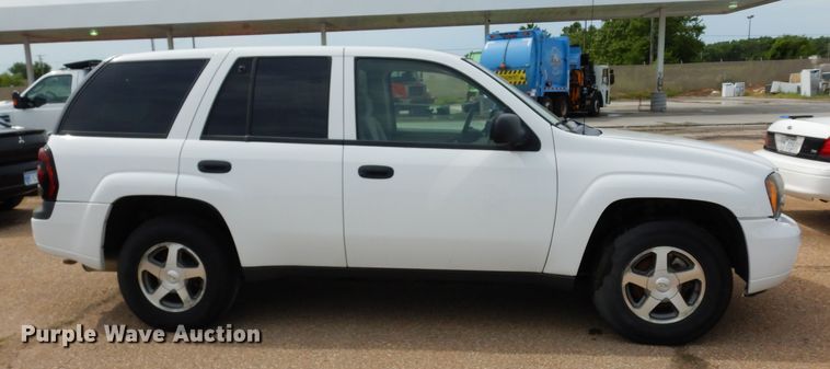 image for item DF4242 2006 Chevrolet TrailBlazer LS  SUV