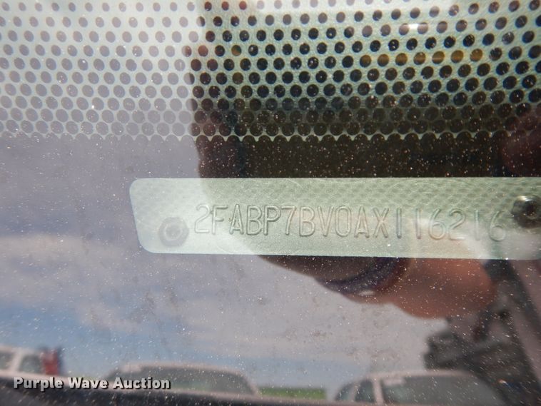 image for item DF4243 2010 Ford Crown Victoria Police Interceptor