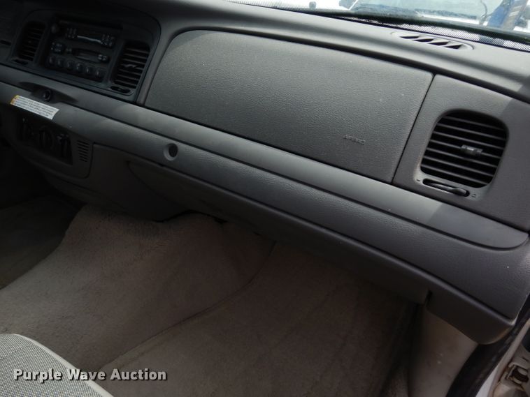 image for item DF4245 2006 Ford Crown Victoria Police Interceptor