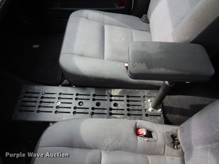 image for item DF4246 2010 Ford Crown Victoria Police Interceptor