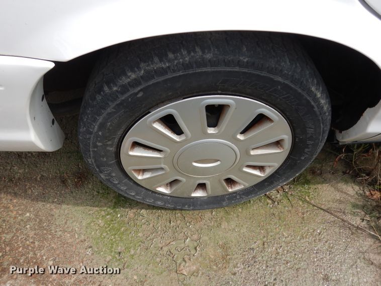 image for item DF4246 2010 Ford Crown Victoria Police Interceptor