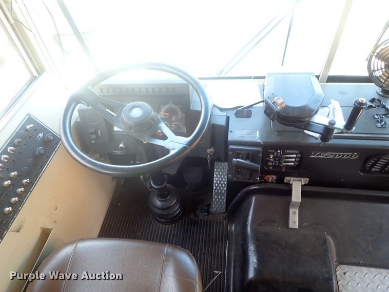 image for item DG2306 1996 Blue Bird TC2000  school bus