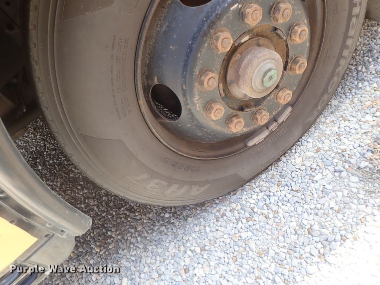 image for item DG2306 1996 Blue Bird TC2000  school bus