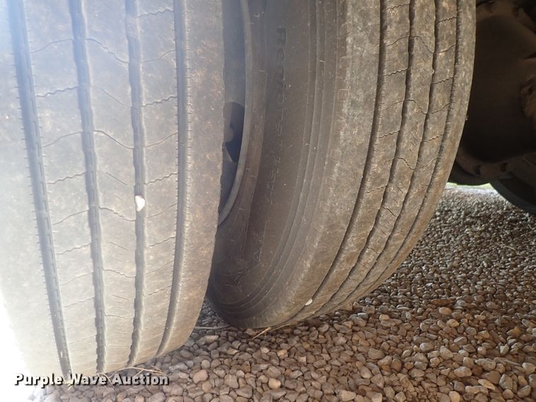 image for item DG2306 1996 Blue Bird TC2000  school bus