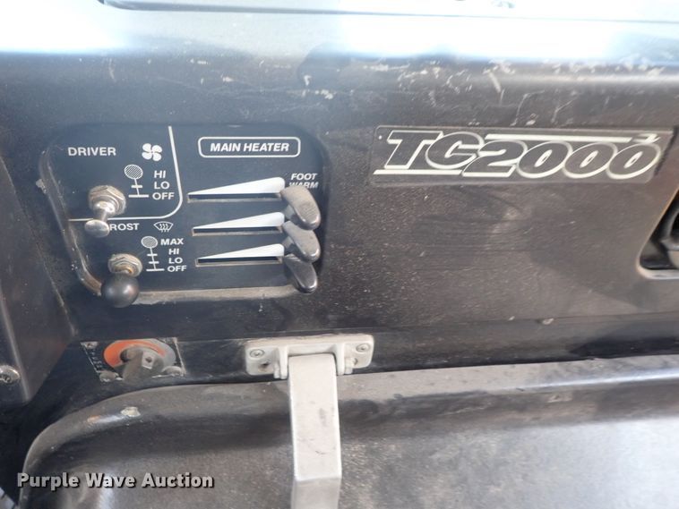 image for item DG2307 1996 Blue Bird TC2000  school bus