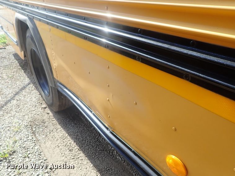 image for item DG2307 1996 Blue Bird TC2000  school bus
