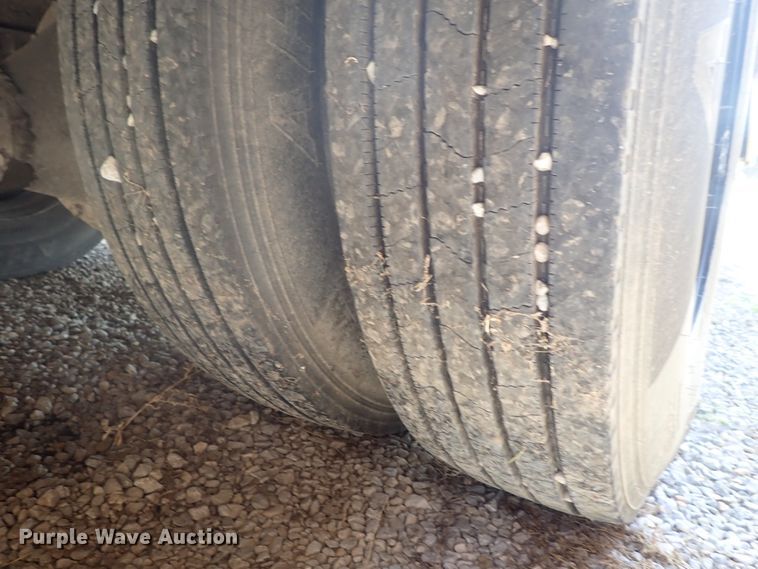 image for item DG2307 1996 Blue Bird TC2000  school bus