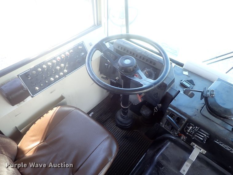 image for item DG2308 1995 Blue Bird TC2000  school bus