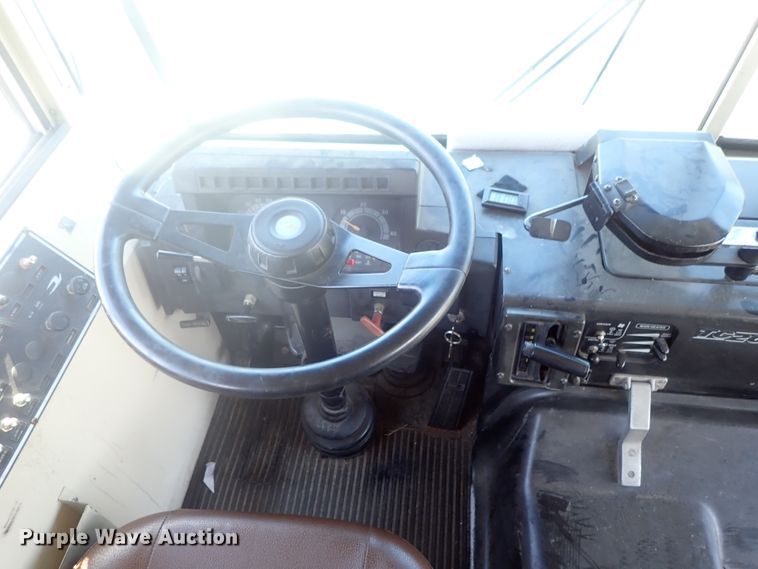 image for item DG2308 1995 Blue Bird TC2000  school bus