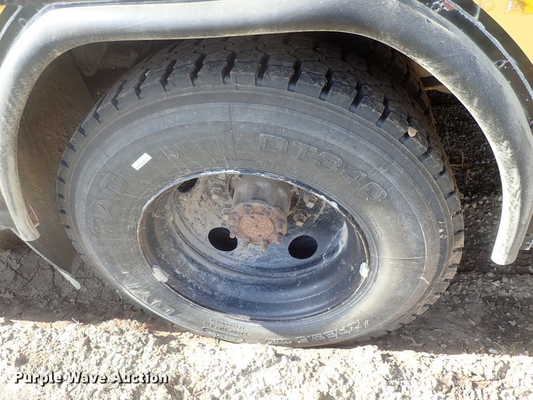 image for item DG2308 1995 Blue Bird TC2000  school bus