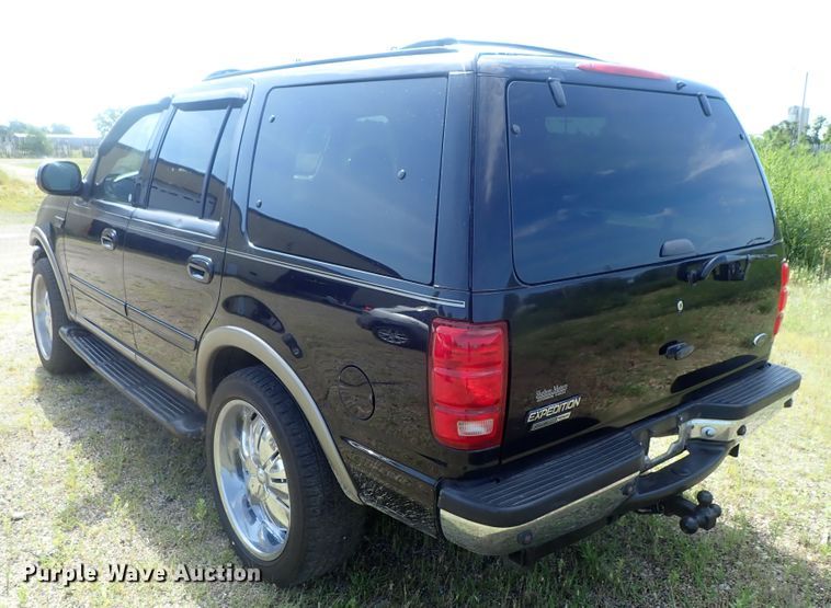 image for item DG2336 2001 Ford Expedition Eddie Bauer  SUV