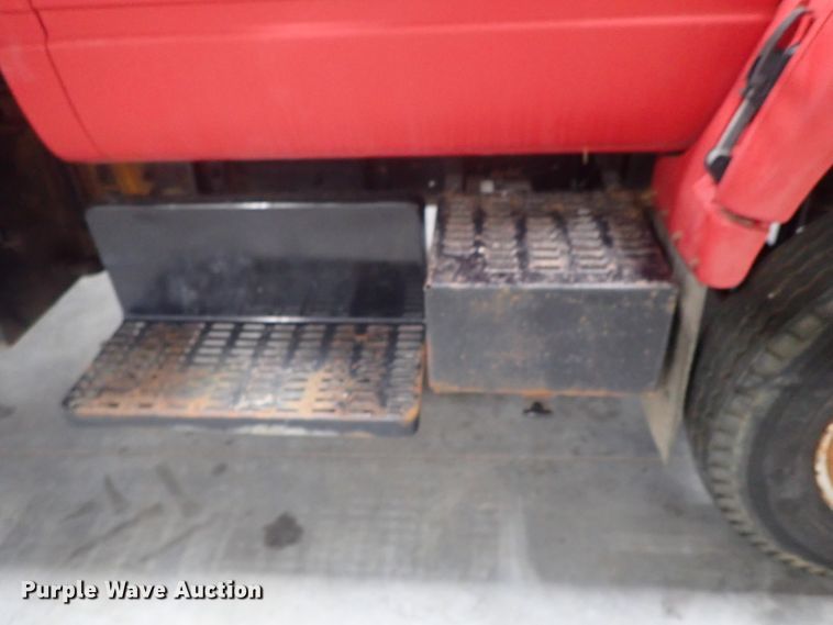 image for item DG3188 1996 GMC C7000 TopKick   dump truck