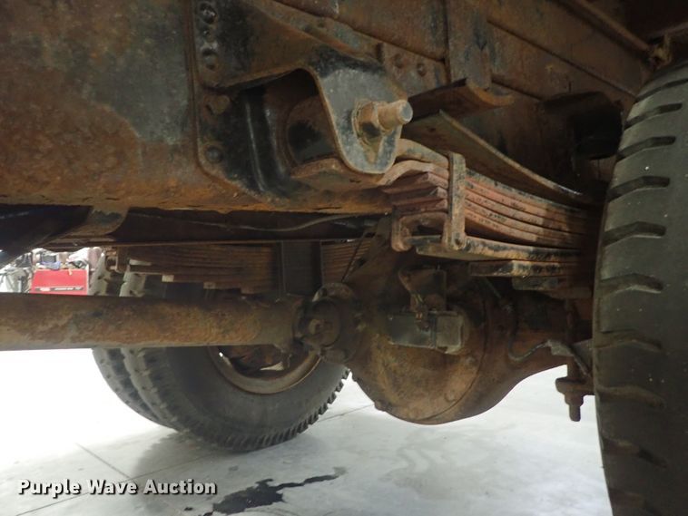 image for item DG3188 1996 GMC C7000 TopKick   dump truck