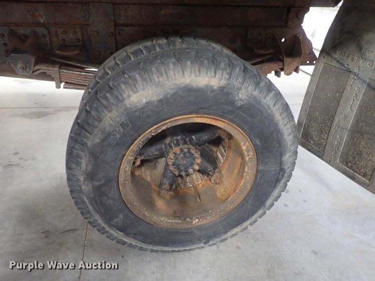 image for item DG3188 1996 GMC C7000 TopKick   dump truck