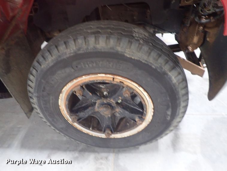 image for item DG3188 1996 GMC C7000 TopKick   dump truck