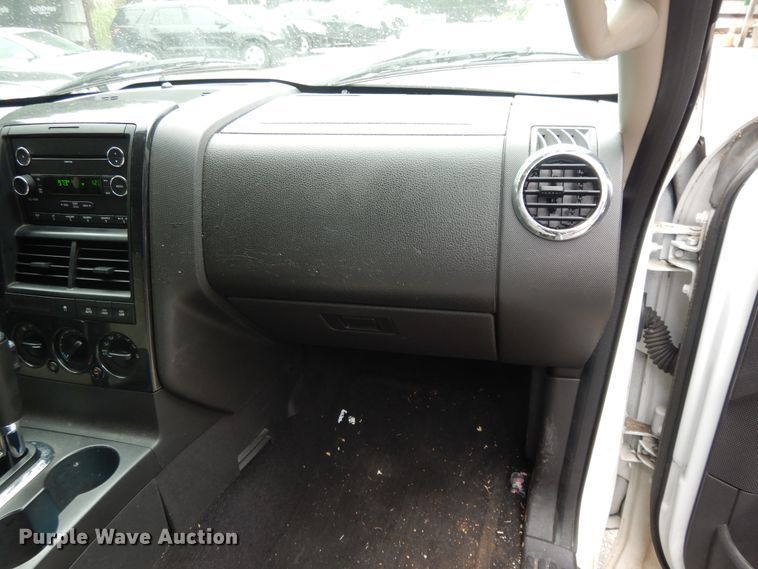 image for item DG7912 2008 Ford Explorer XLT  SUV