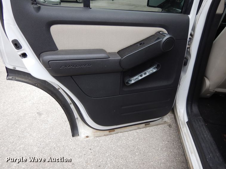 image for item DG7912 2008 Ford Explorer XLT  SUV
