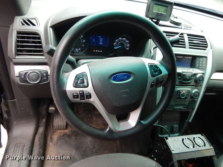 image for item DG7915 2013 Ford Explorer Police Interceptor  SUV