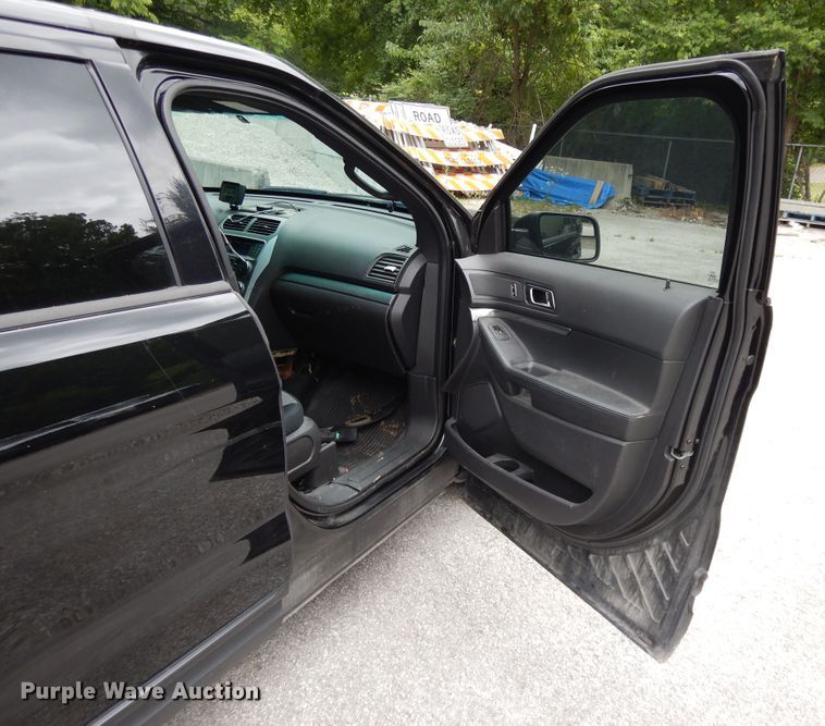 image for item DG7915 2013 Ford Explorer Police Interceptor  SUV