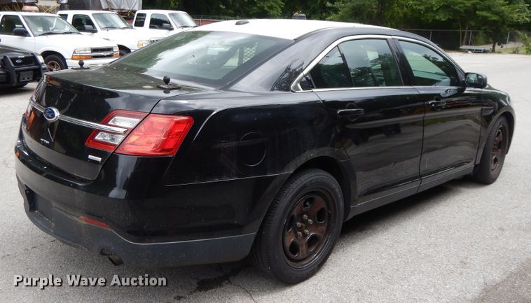 image for item DG7916 2013 Ford Taurus Police Interceptor