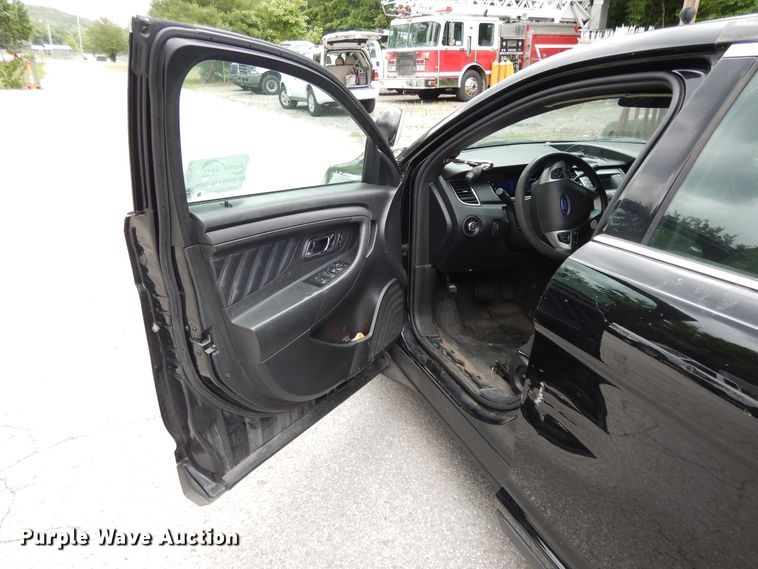 image for item DG7916 2013 Ford Taurus Police Interceptor