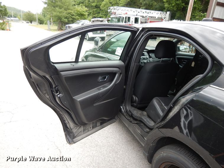 image for item DG7916 2013 Ford Taurus Police Interceptor