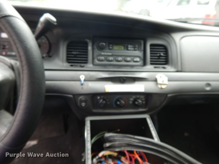 image for item DG7917 2011 Ford Crown Victoria Police Interceptor