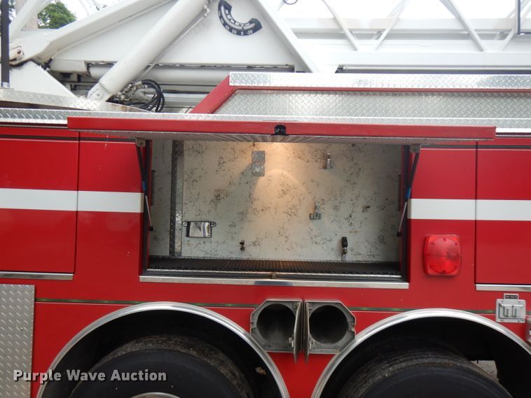 image for item DG7918 1995 Spartan 5188 280  pumper ladder fire truck