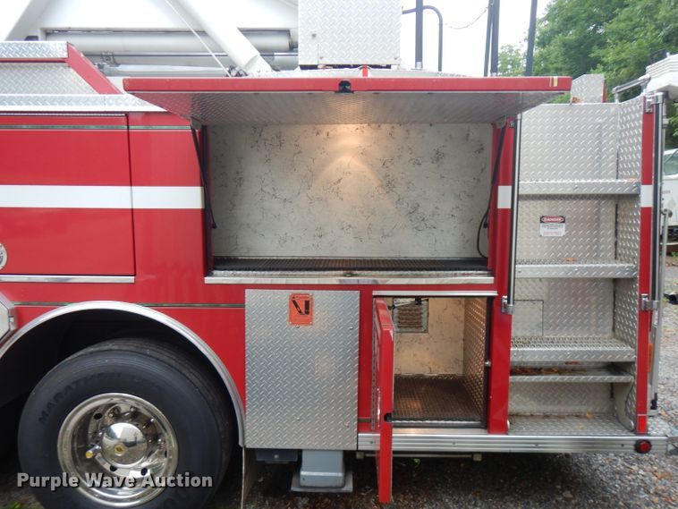 image for item DG7918 1995 Spartan 5188 280  pumper ladder fire truck