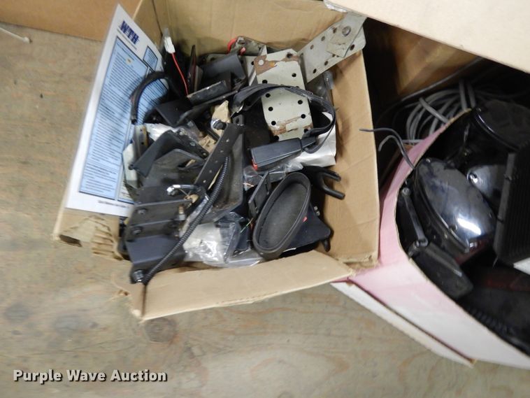 image for item DG7922 Automotive accessories