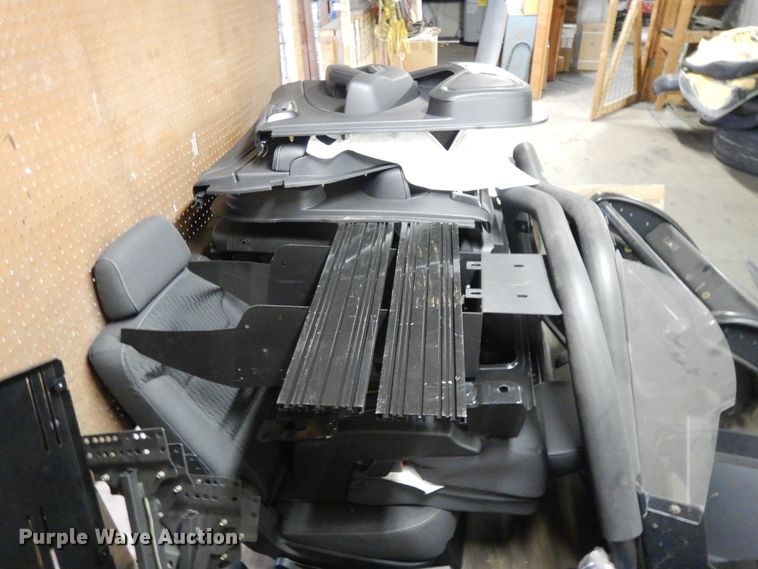 image for item DG7922 Automotive accessories