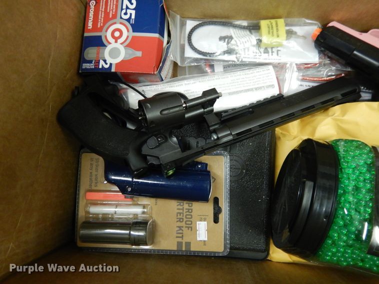 image for item DG7923 Sporting goods