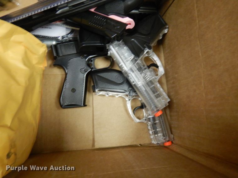 image for item DG7923 Sporting goods