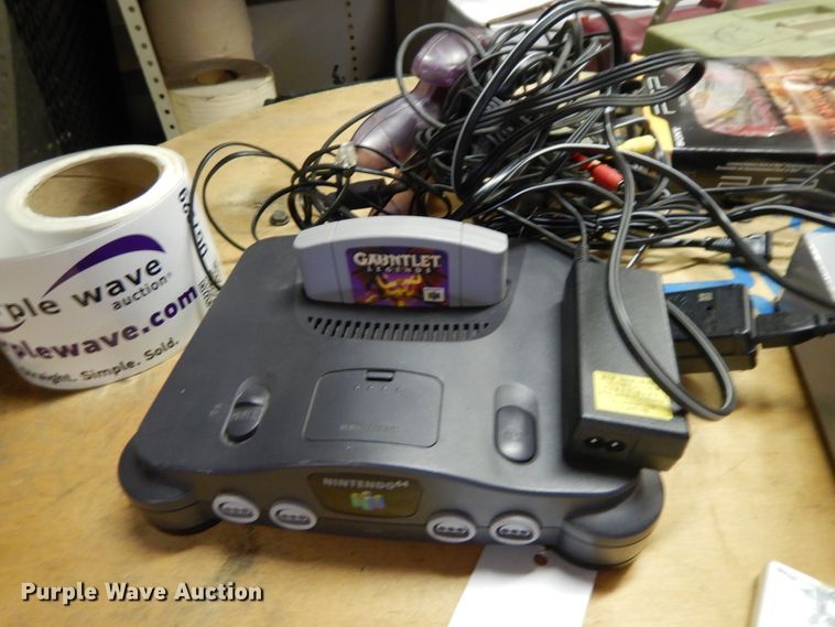 image for item DG7924 Electronics