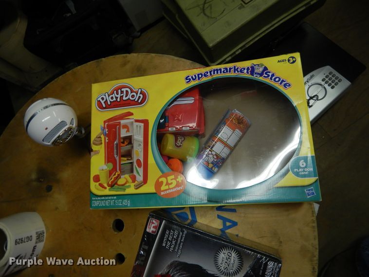 image for item DG7924 Electronics