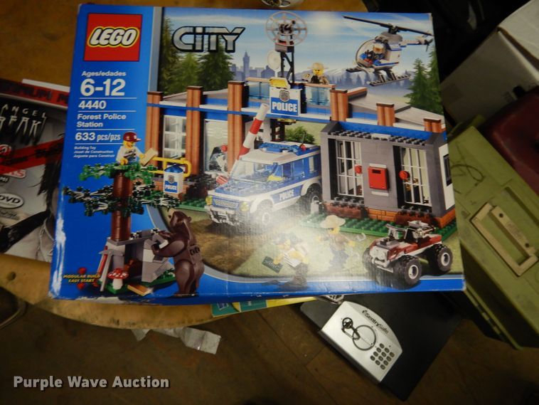 image for item DG7924 Electronics