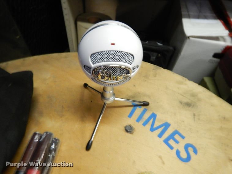 image for item DG7924 Electronics